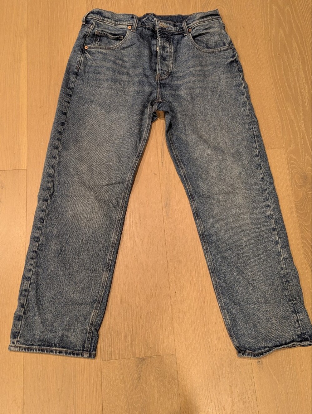 Classic SlouchyStraight Fit Jeans